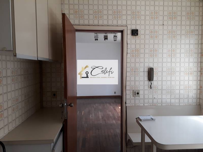 Apartamento com 3 quartos, 139m², à venda em São Paulo, Santa Cecília - Calefi Imóveis