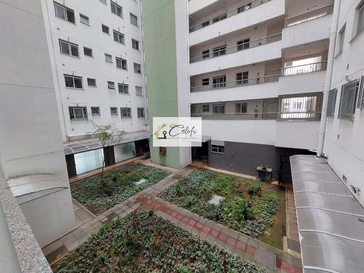 Apartamento para alugar em São Paulo, Campos Elíseos, com 1 quarto, 40m² - Calefi Imóveis