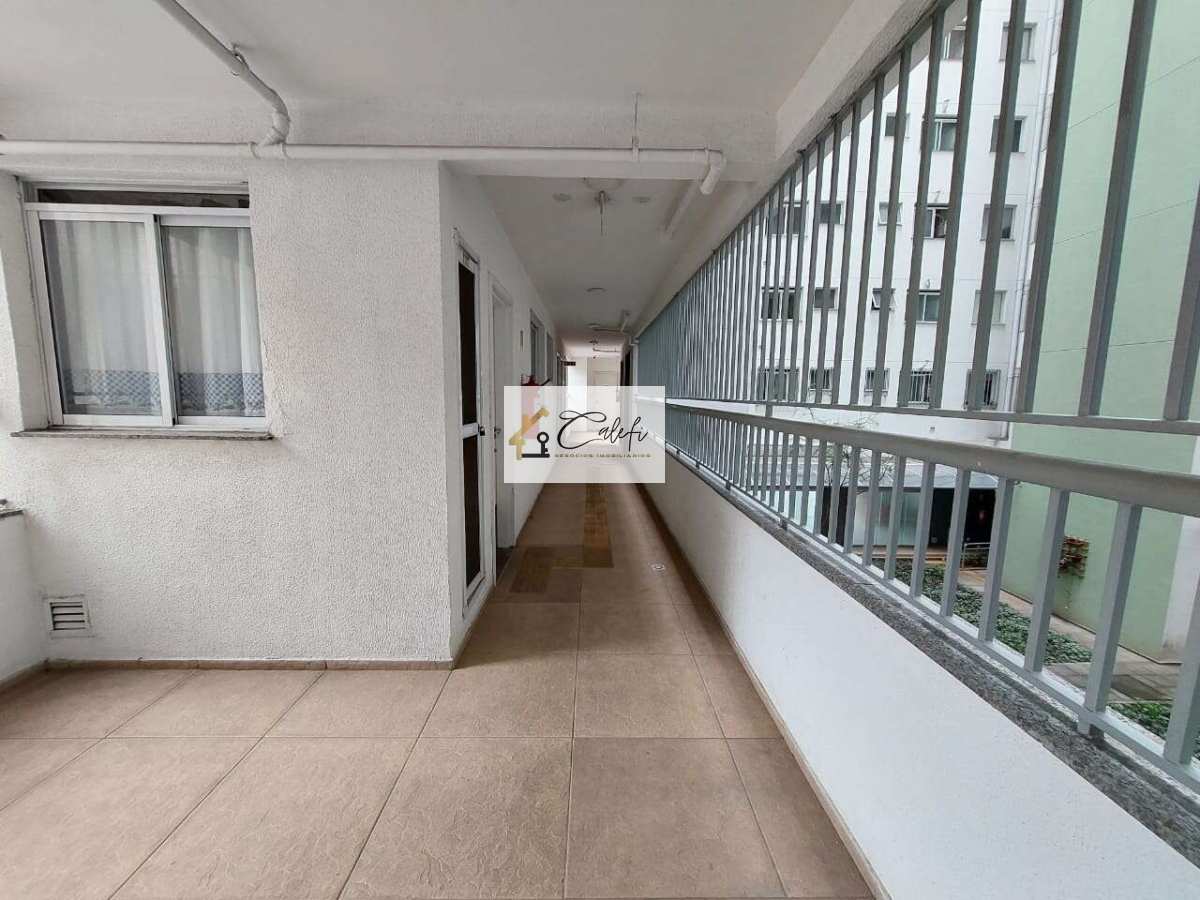 Apartamento para alugar em São Paulo, Campos Elíseos, com 1 quarto, 40m² - Calefi Imóveis
