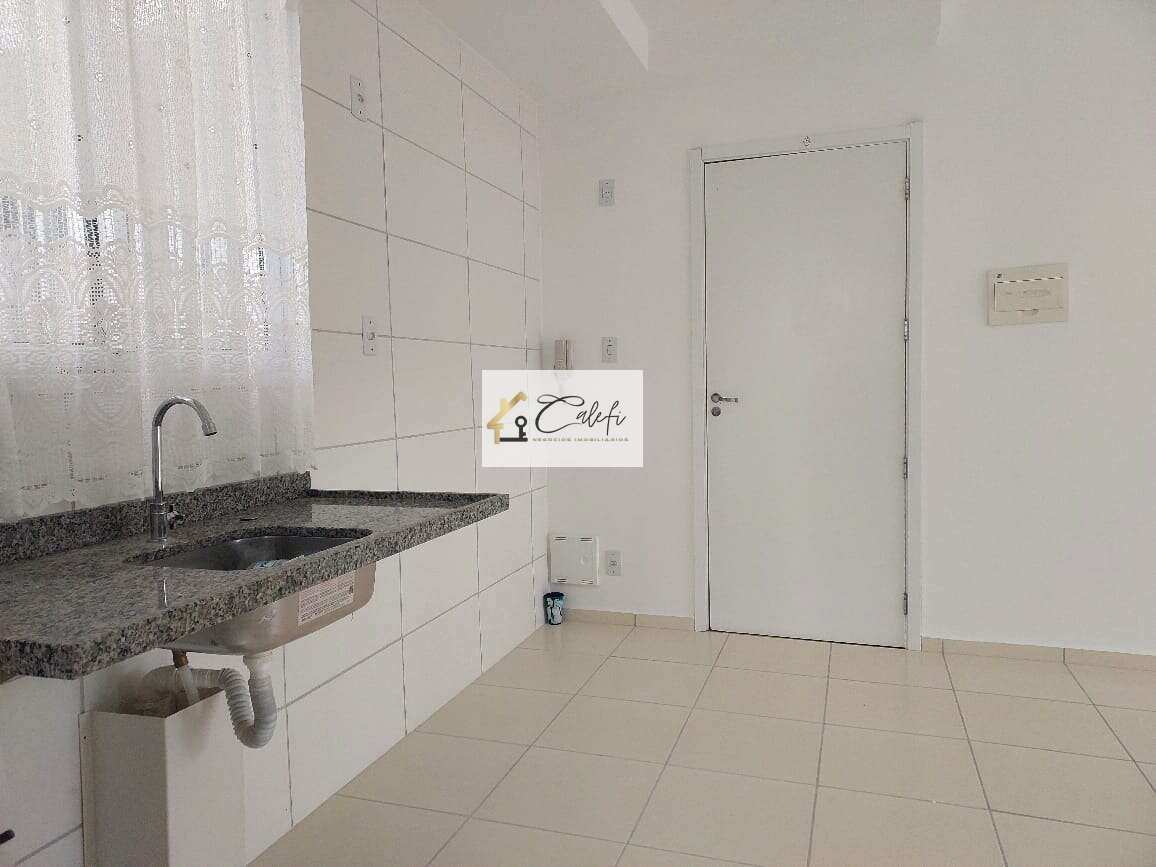 Apartamento para alugar em São Paulo, Campos Elíseos, com 1 quarto, 40m² - Calefi Imóveis