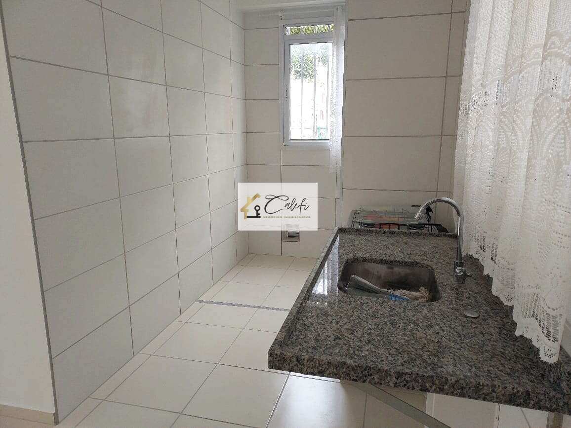 Apartamento para alugar em São Paulo, Campos Elíseos, com 1 quarto, 40m² - Calefi Imóveis