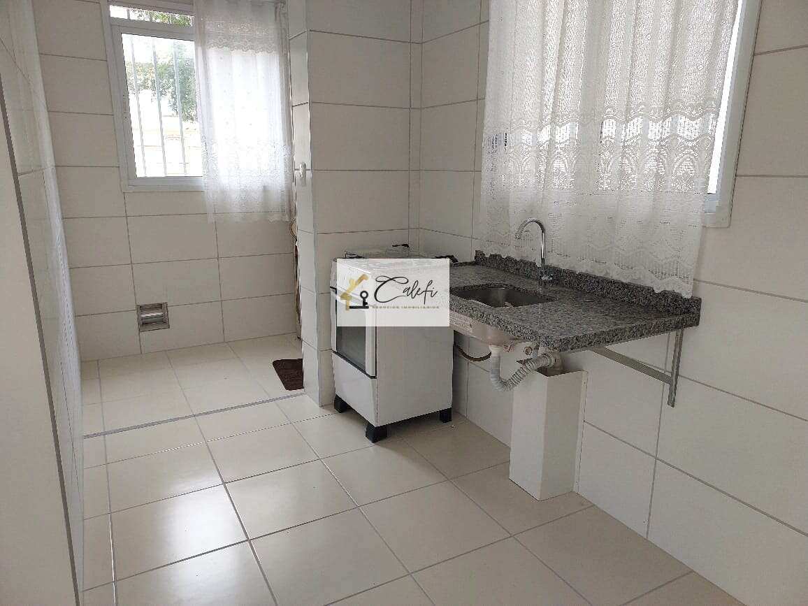 Apartamento para alugar em São Paulo, Campos Elíseos, com 1 quarto, 40m² - Calefi Imóveis