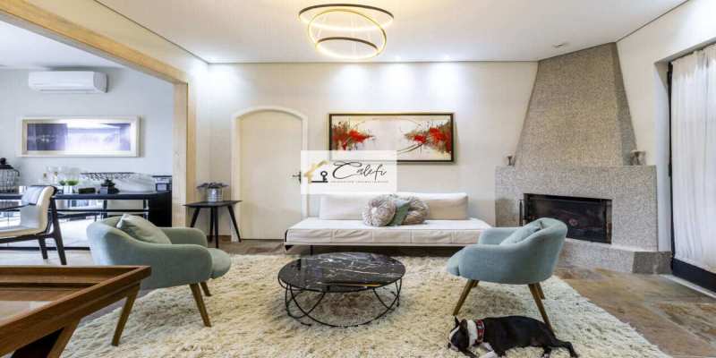 Casa à Venda no Bairro Pacaembu - Calefi Imóveis