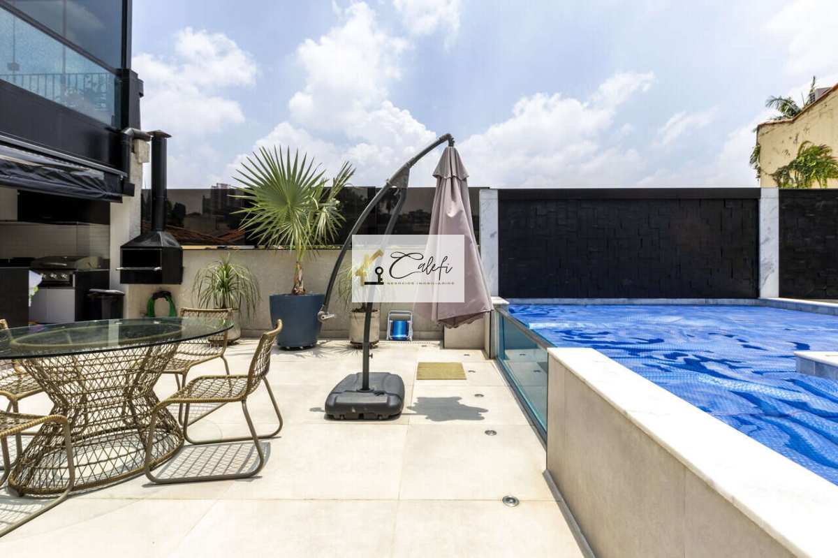 Casa à Venda no Bairro Pacaembu - Calefi Imóveis
