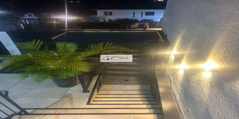 Casa à Venda no Bairro Pacaembu - Calefi Imóveis