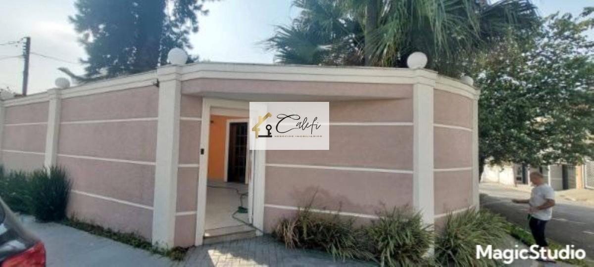 Casa com 3 quartos, 200m², à venda em São Paulo, Vila Guilherme - Calefi Imóveis