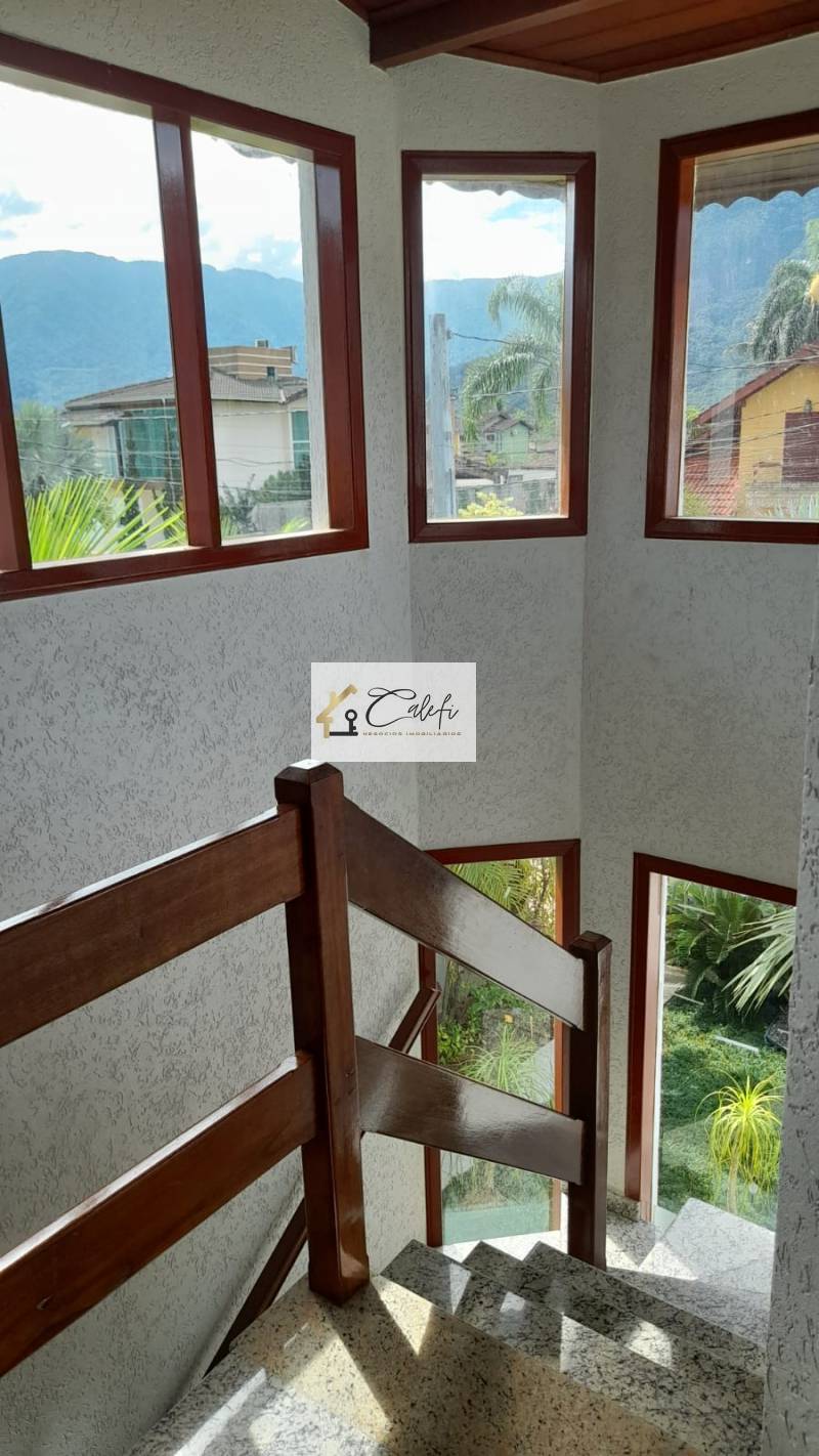 Casa de condomínio com 4 quartos, 315m², à venda em Bertioga, Morada da Praia - Calefi Imóveis