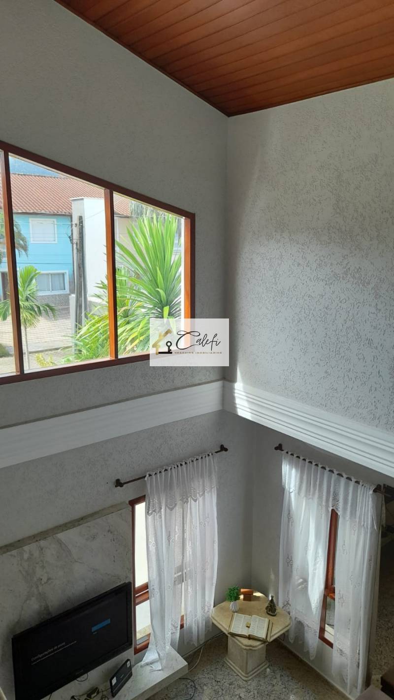 Casa de condomínio com 4 quartos, 315m², à venda em Bertioga, Morada da Praia - Calefi Imóveis