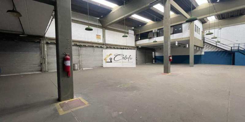 Galpão para alugar, Jardim Brasil, 690m² - Calefi Imóveis