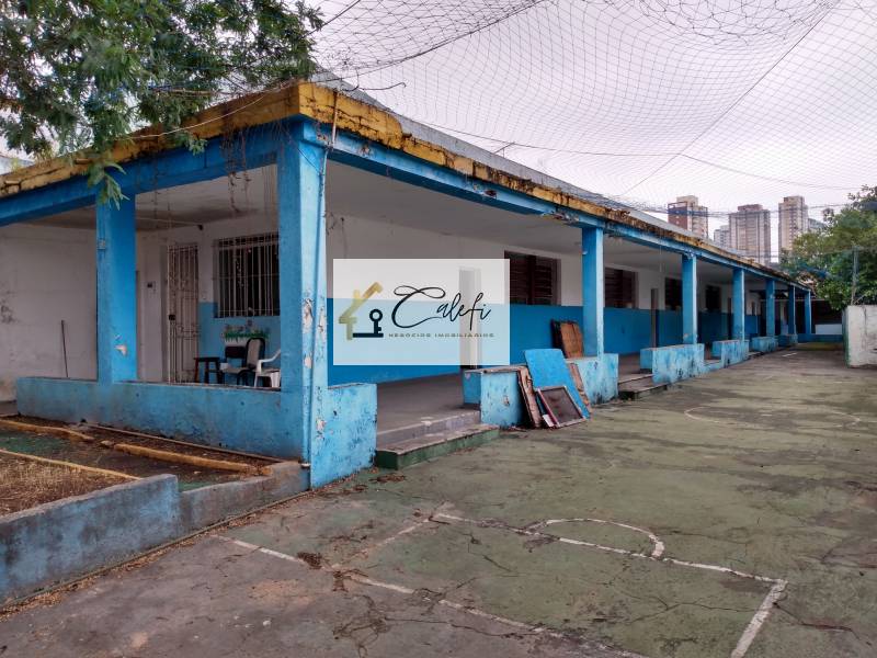 Ponto Comercial, 605m², à venda em São Paulo, Jardim da Glória - Calefi Imóveis