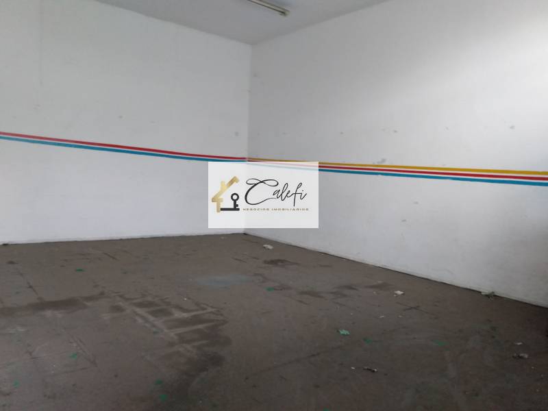 Ponto Comercial, 605m², à venda em São Paulo, Jardim da Glória - Calefi Imóveis