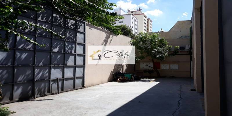 Prédio comercial, 805m², à venda em São Paulo, Cambuci - Calefi Imóveis