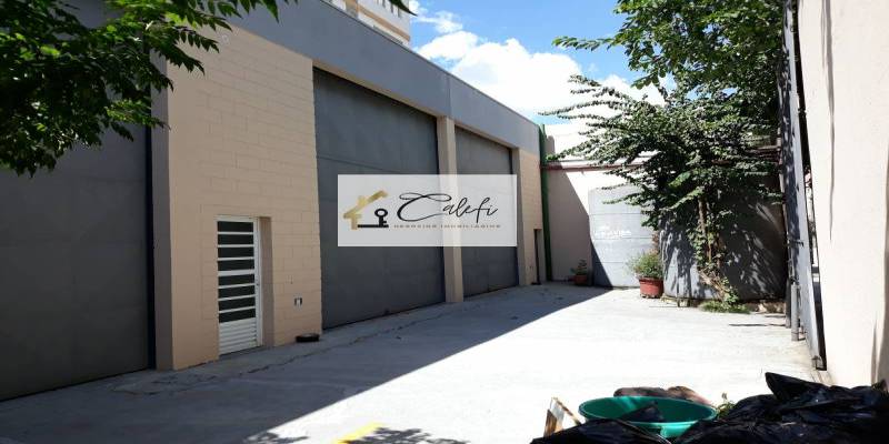 Prédio comercial, 805m², à venda em São Paulo, Cambuci - Calefi Imóveis