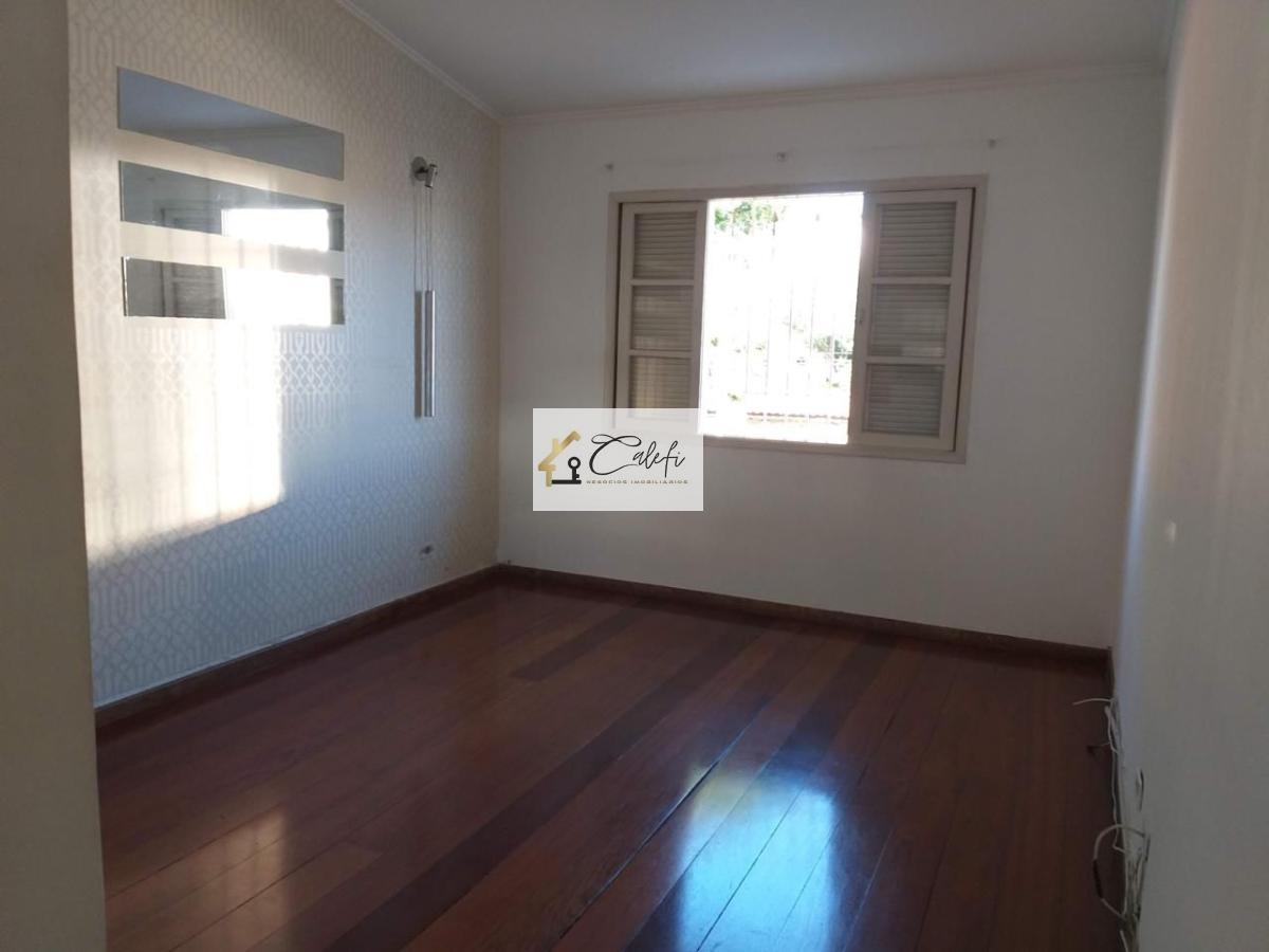 Sobrado com 3 quartos, 340m² em São Paulo, Vila Mazzei - Calefi Imóveis