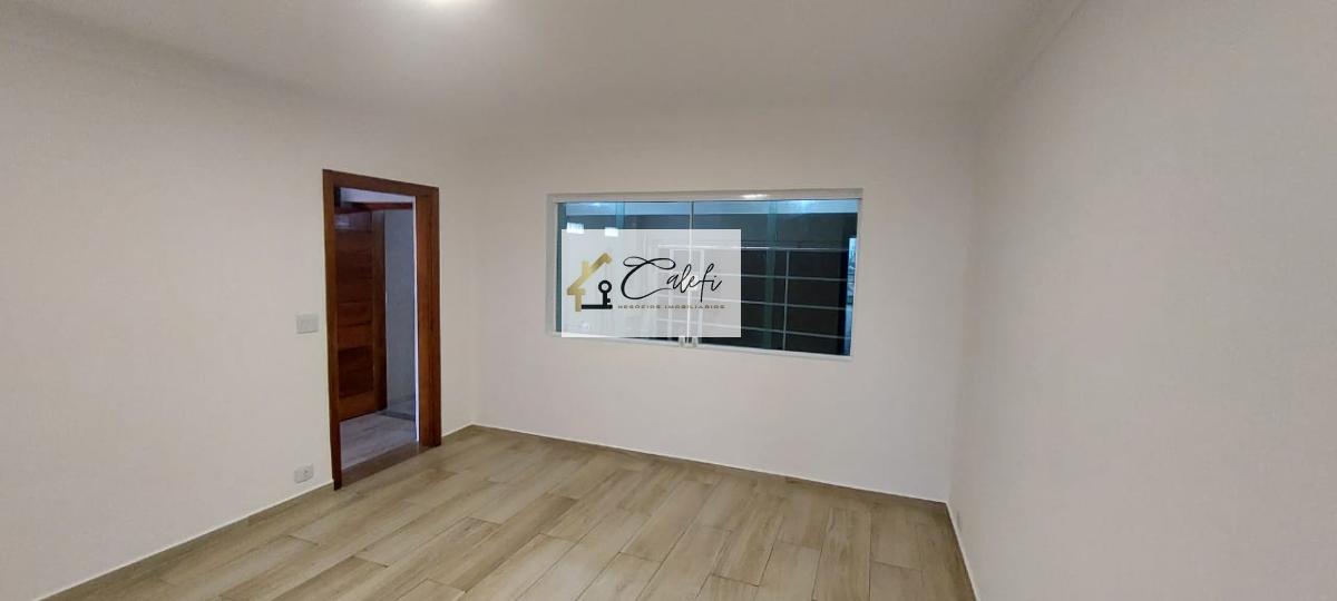 Sobrado com 3 quartos, 180m², para locação em São Paulo, Vila Isolina Mazzei - Calefi Imóveis