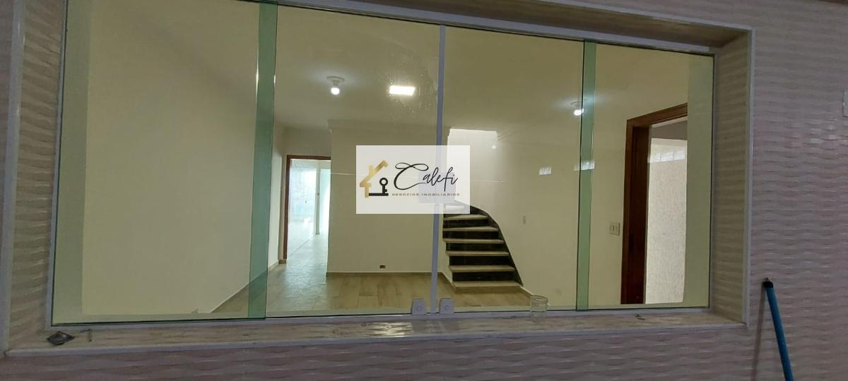 Sobrado com 3 quartos, 180m², para locação em São Paulo, Vila Isolina Mazzei - Calefi Imóveis