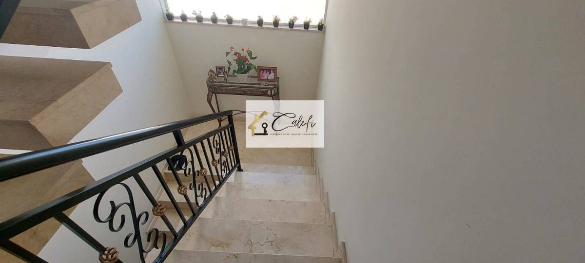 Sobrado em condomínio à venda em São Paulo, Vila Albertina, com 4 quartos, 358m² - Calefi Imóveis