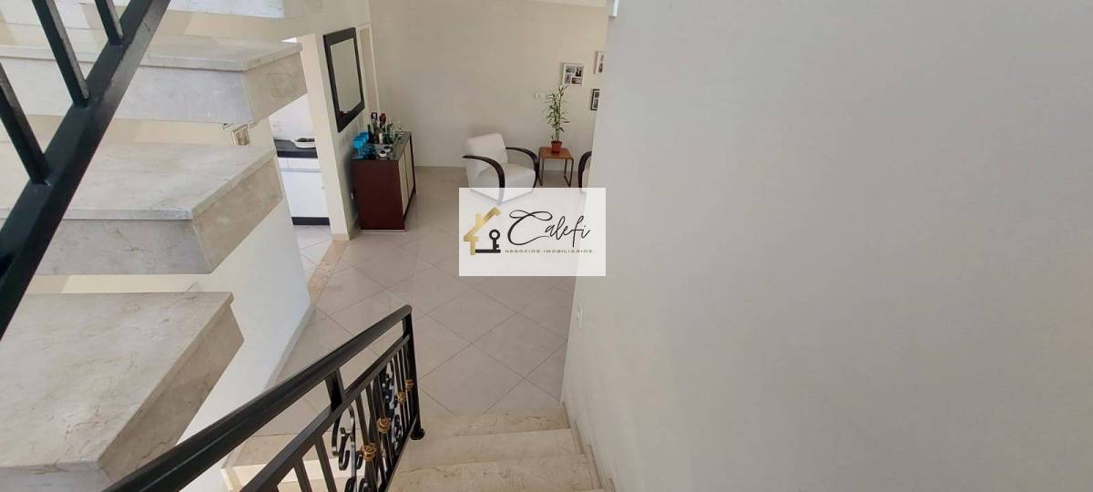Sobrado em condomínio à venda em São Paulo, Vila Albertina, com 4 quartos, 358m² - Calefi Imóveis