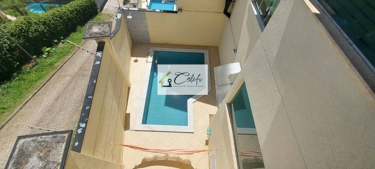 Sobrado em condomínio à venda em São Paulo, Vila Albertina, com 4 quartos, 358m² - Calefi Imóveis