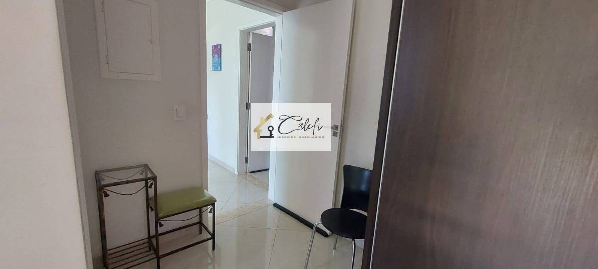 Sobrado em condomínio à venda em São Paulo, Vila Albertina, com 4 quartos, 358m² - Calefi Imóveis