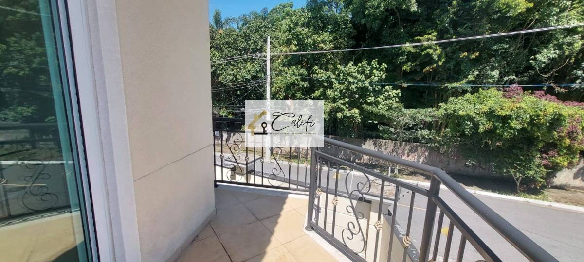 Sobrado em condomínio à venda em São Paulo, Vila Albertina, com 4 quartos, 358m² - Calefi Imóveis
