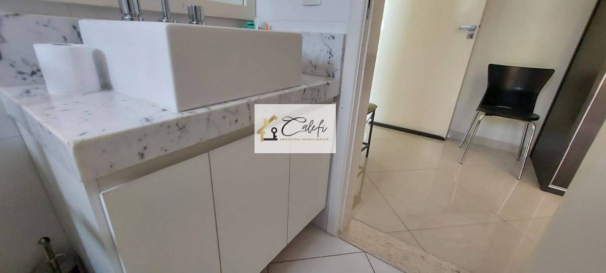 Sobrado em condomínio à venda em São Paulo, Vila Albertina, com 4 quartos, 358m² - Calefi Imóveis