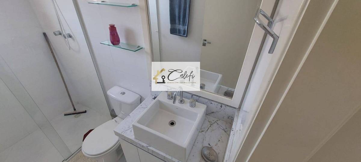 Sobrado em condomínio à venda em São Paulo, Vila Albertina, com 4 quartos, 358m² - Calefi Imóveis