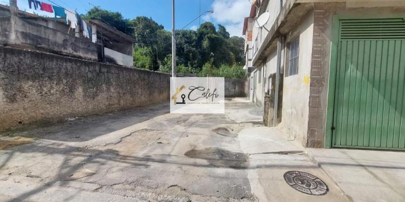 Terreno para implantação de HIS próximo a Estação de Trem Guaianases - Calefi Imóveis