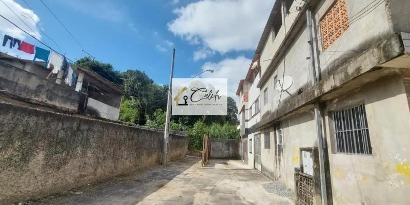 Terreno para implantação de HIS próximo a Estação de Trem Guaianases - Calefi Imóveis