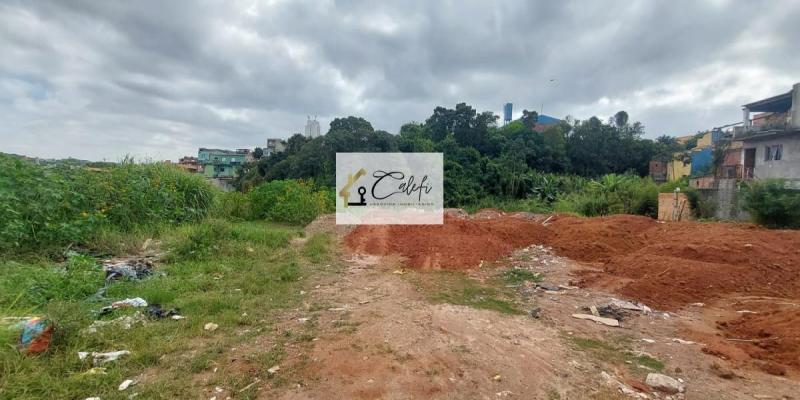 Terreno para implantação de HIS próximo a Estação de Trem Guaianases - Calefi Imóveis