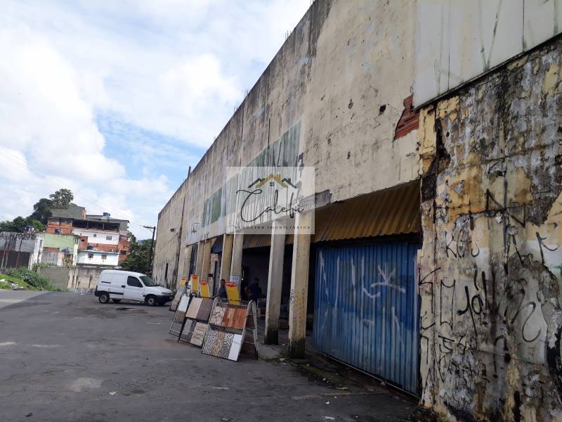 Galpão, 12267m², à venda em São Paulo, Jardim São Luís (Zona Norte)
